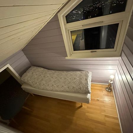 Cozy House In The Heart Of Tromsdalen. Central Тромсе Екстер'єр фото